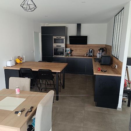 Chambre Parentale Prive Clonas-sur-Vareze ภายนอก รูปภาพ